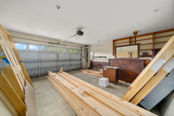 2143 Rabbit Hop Road-024